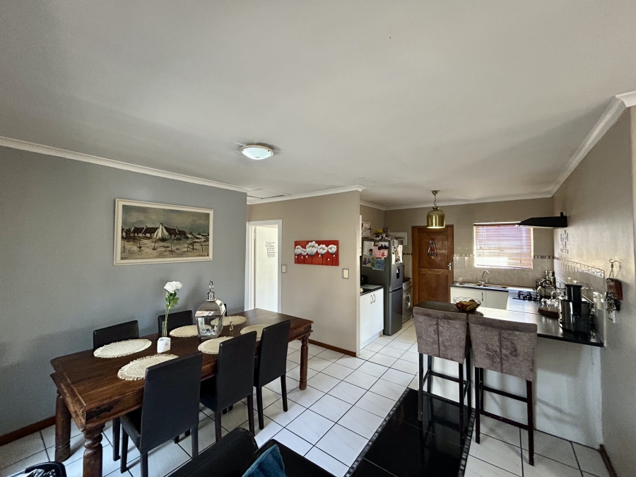 3 Bedroom Property for Sale in Jagtershof Western Cape